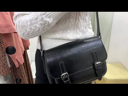 ❤️ Public masturbation sa batan-ong bitch FeralBerry nga adunay dildo sa fitting room ️❌ Porn video sa pornograpiya ceb.hdpornpics.ru ❌❤
