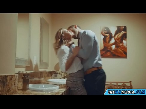 ❤️ Kung ang usa ka busty blonde naghaylo kanimo sa usa ka publiko nga kasilyas ️❌ Porn video sa pornograpiya ceb.hdpornpics.ru ❌❤